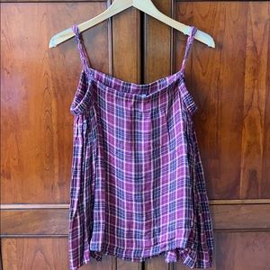 NWT.....Velvet Heart off the should shirt